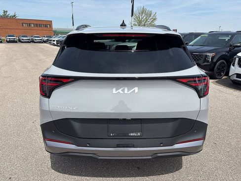 New 2026 Kia Sportage EX FWD image 6