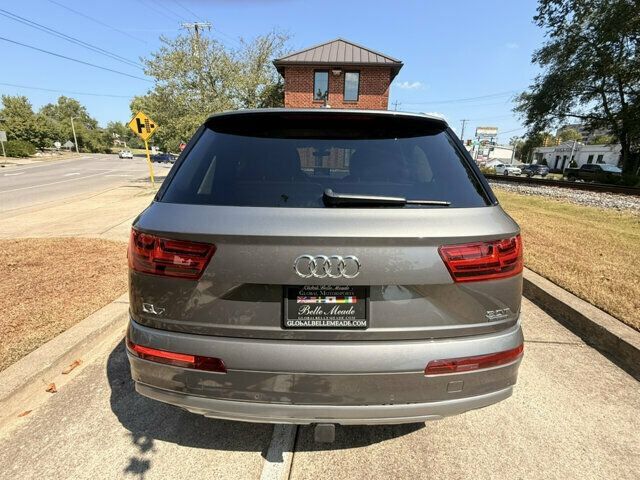 Used 2018 Audi Q7 3.0T Prestige AWD/4WD image 4
