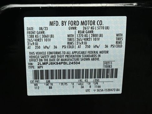 Certified 2023 Lincoln Nautilus Reserve w/ Equipment Group 202A image 37