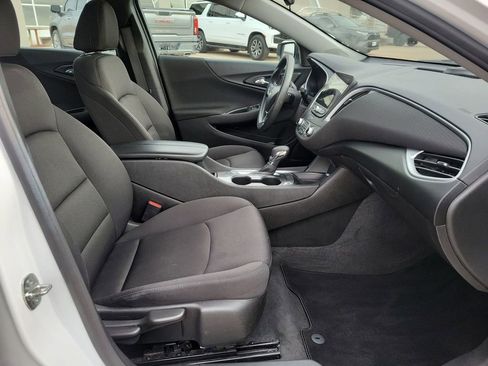 Certified 2023 Chevrolet Malibu LT image 25