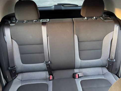 Used 2025 Chevrolet TrailBlazer LT image 32