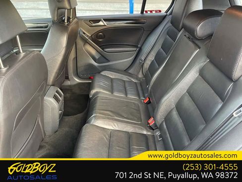 Used 2010 Volkswagen GTI 4-Door image 14