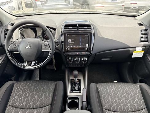 New 2026 Mitsubishi Outlander Sport LE AWD/4WD image 17