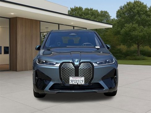 Used 2025 BMW iX xDrive50 w/ Sport Package image 3