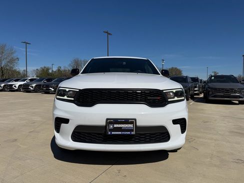 Used 2023 Dodge Durango GT image 2