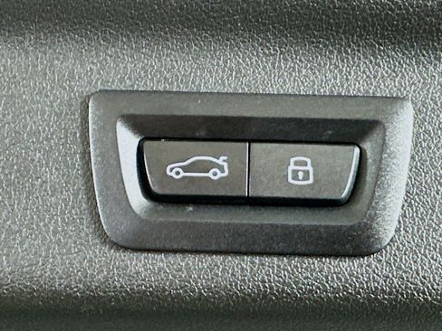 Used 2025 BMW X1 xDrive28i AWD/4WD image 30