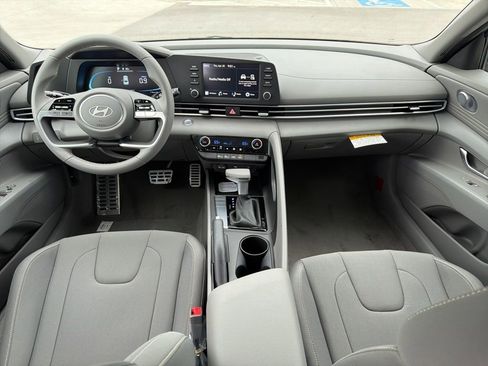 New 2026 Hyundai Elantra Sport FWD image 15