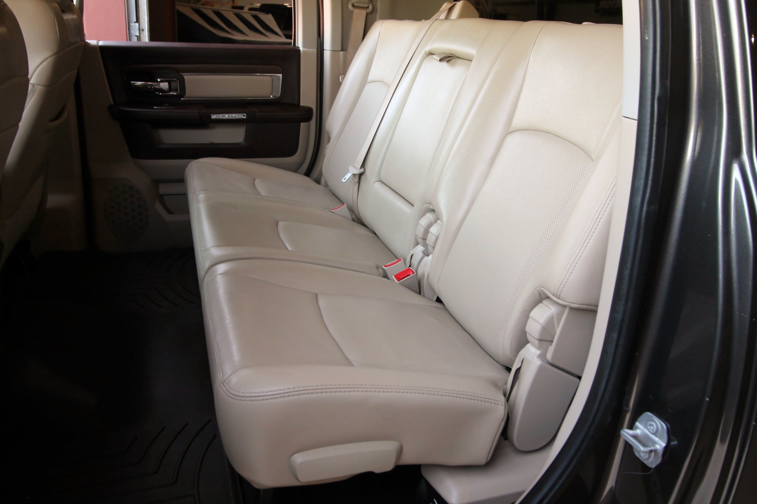 Used 2017 RAM 2500 Laramie w/ Protection Group AWD/4WD image 44