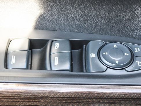 Used 2021 Chevrolet Silverado 1500 RST image 20