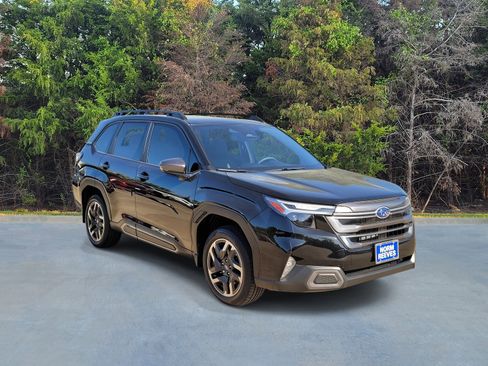 New 2025 Subaru Forester Limited image 15