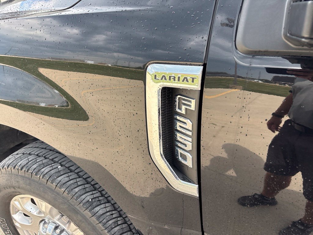 Used 2021 Ford F250 Lariat w/ Chrome Package AWD/4WD image 14