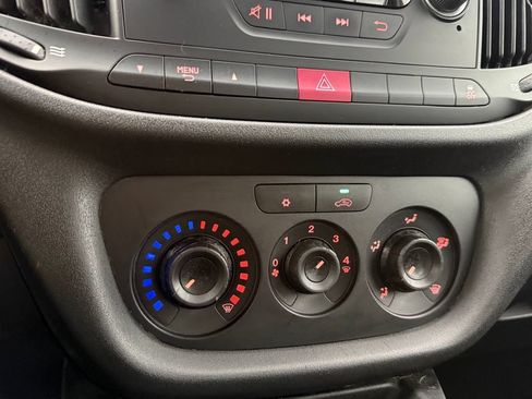 Used 2017 RAM ProMaster City Tradesman FWD image 17