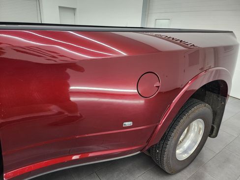 Used 2022 RAM 3500 Limited AWD/4WD image 36