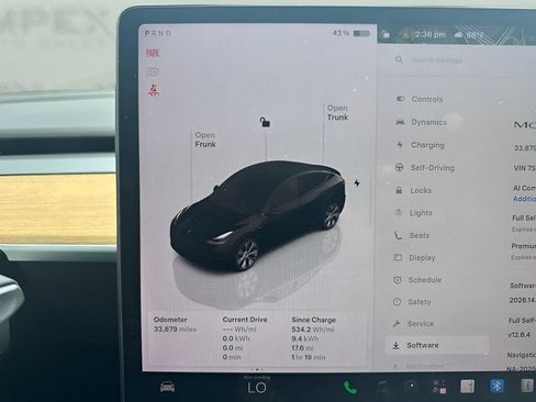Used 2023 Tesla Model Y Long Range AWD/4WD image 15