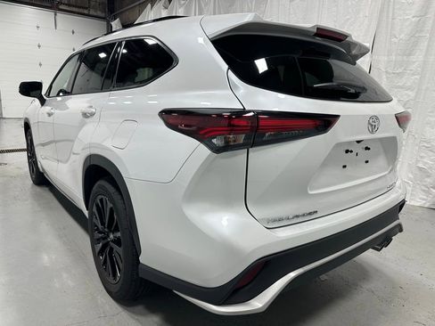 Used 2025 Toyota Highlander XSE image 5