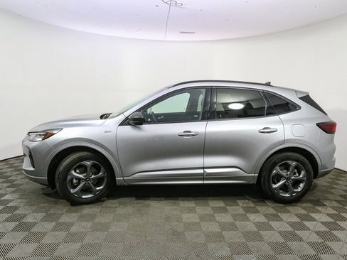 Used 2023 Ford Escape ST-Line w/ Tech Pack #1 image 6