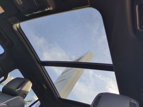 Used 2023 Cadillac Escalade Sport image 20