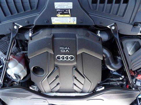 Used 2019 Audi A8 L 3.0T w/ Luxury Package image 29