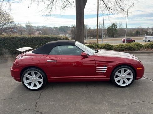 Used 2005 Chrysler Crossfire Limited image 8