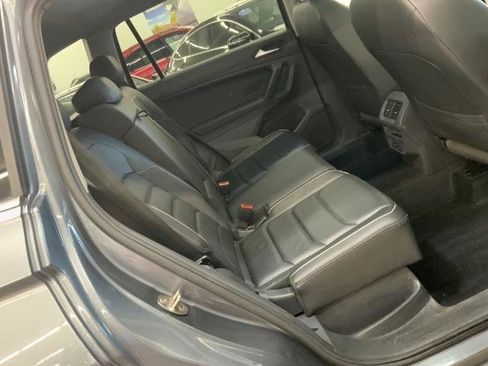 Used 2019 Volkswagen Tiguan SEL Premium image 15