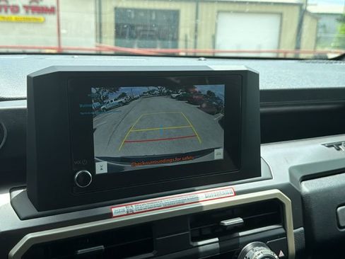 Certified 2025 Toyota Tacoma SR5 RWD image 30