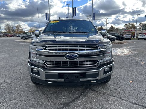 Used 2019 Ford F150 Lariat w/ Equipment Group 502A Luxury image 8