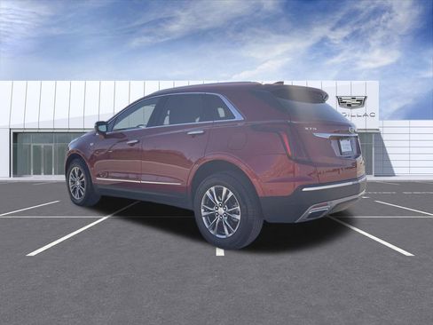 Certified 2023 Cadillac XT5 Premium Luxury w/ Technology Package image 6