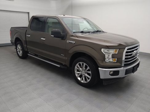 Used 2017 Ford F150 XLT w/ Equipment Group 301A Mid RWD image 11
