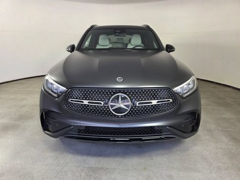 New 2026 Mercedes-Benz GLC 300 4MATIC image 2