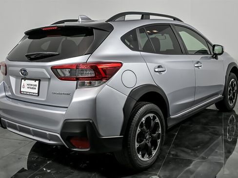 Used 2022 Subaru Crosstrek 2.0i Premium AWD/4WD image 9