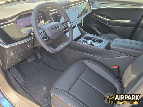 New 2025 Jeep Wagoneer S Limited image 16