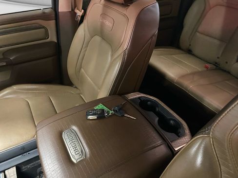 Used 2019 RAM 1500 Limited AWD/4WD image 28