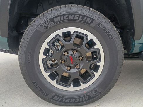 New 2026 Toyota 4Runner TRD Off-Road Premium AWD/4WD image 22