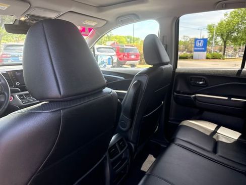 Certified 2023 Honda Ridgeline RTL image 22