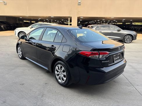 Used 2026 Toyota Corolla LE FWD image 8