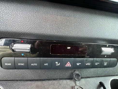 Used 2020 Mercedes-Benz Sprinter 3500 w/ Windows All Around Package image 11