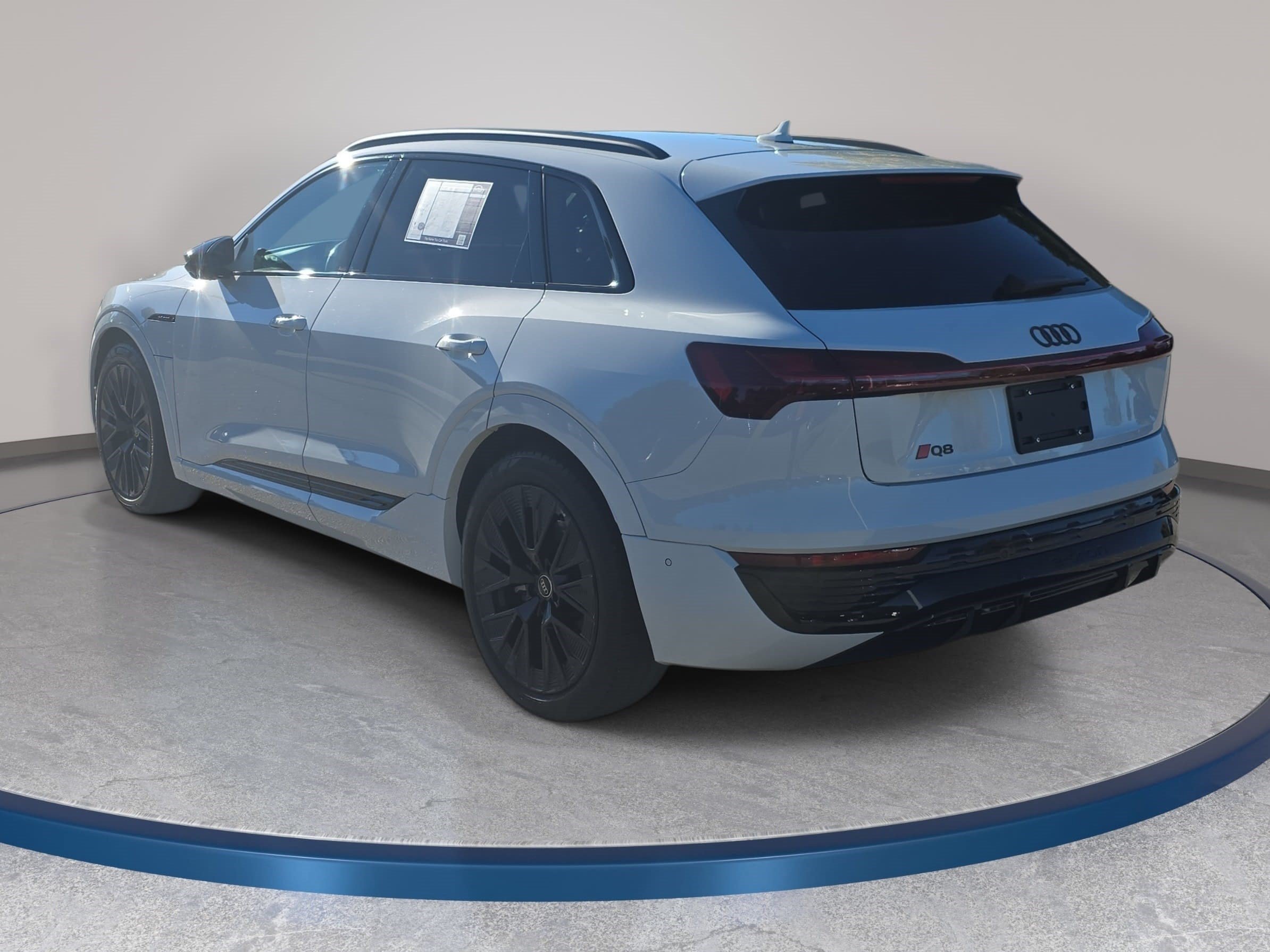 Used 2024 Audi Q8 e-tron Prestige w/ Prestige Package AWD/4WD image 6