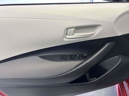 Certified 2025 Toyota Corolla LE FWD image 16