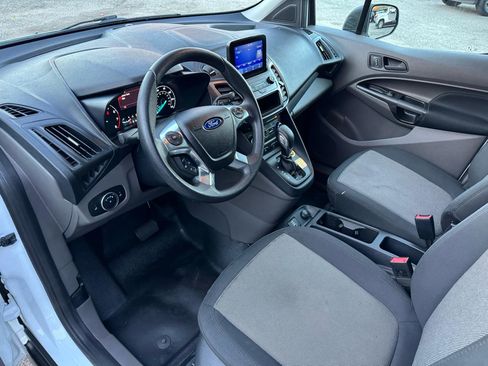 Used 2022 Ford Transit Connect XL image 11