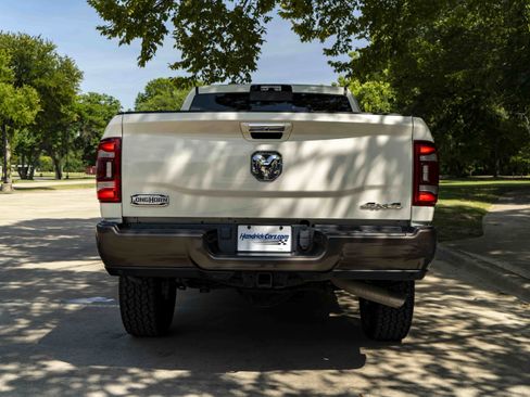 Used 2022 RAM 2500 Limited AWD/4WD image 8