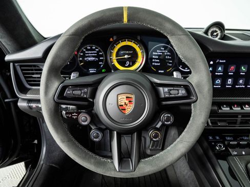 Used 2023 Porsche 911 GT3 RS RWD image 9