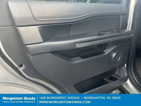 Used 2024 Ford Expedition XLT image 29