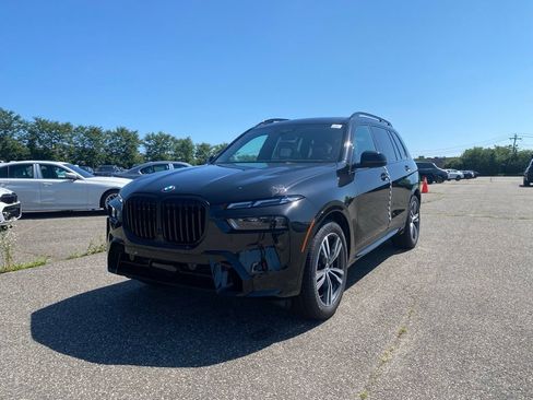 New 2027 BMW X7 xDrive40i w/ Executive Package AWD/4WD image 1