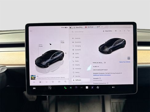 Used 2023 Tesla Model 3 Standard Range image 23