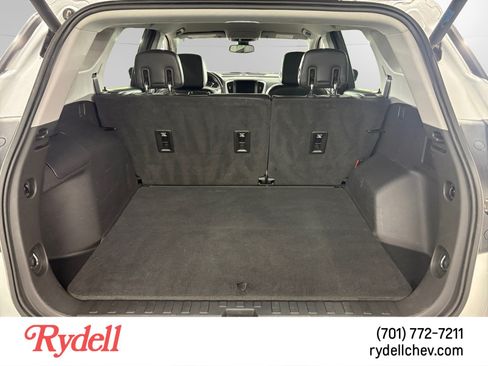 Used 2018 GMC Terrain SLT w/ Preferred Package AWD/4WD image 18