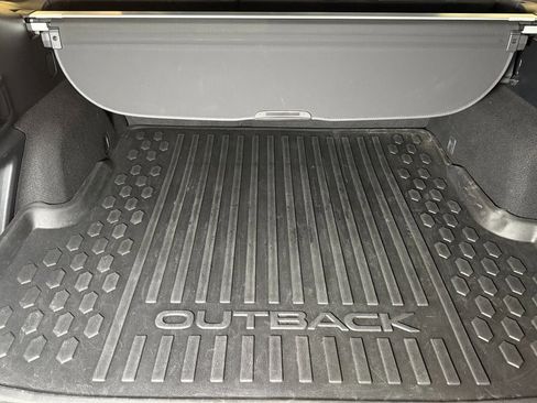 Used 2024 Subaru Outback Premium image 21