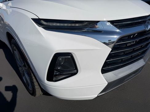 Used 2019 Chevrolet Blazer Premier w/ Sun and Wheels Package FWD image 26