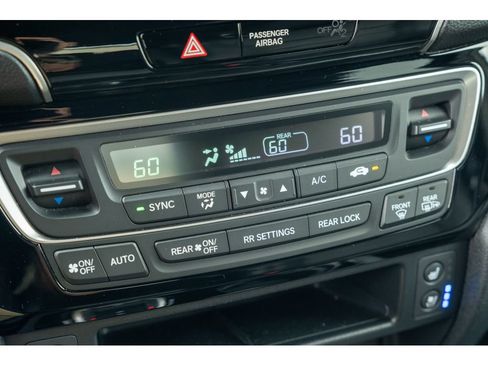 Used 2022 Honda Passport Elite image 31