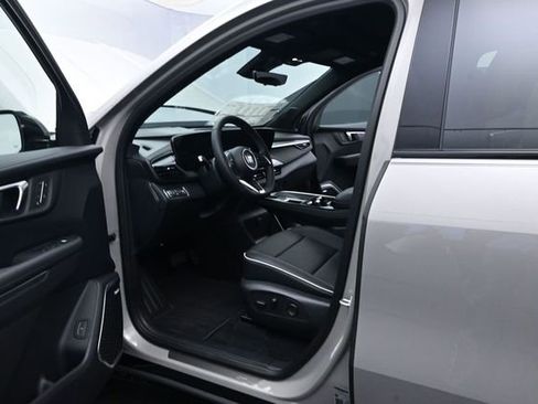 New 2026 Buick Enclave Sport Touring w/ Power Package AWD/4WD image 9