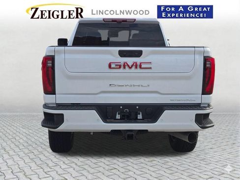 New 2026 GMC Sierra 3500 Denali w/ Denali Reserve Package AWD/4WD image 15